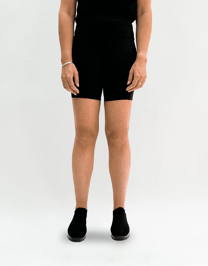 Black Magic Activewear Shorts + Pockets