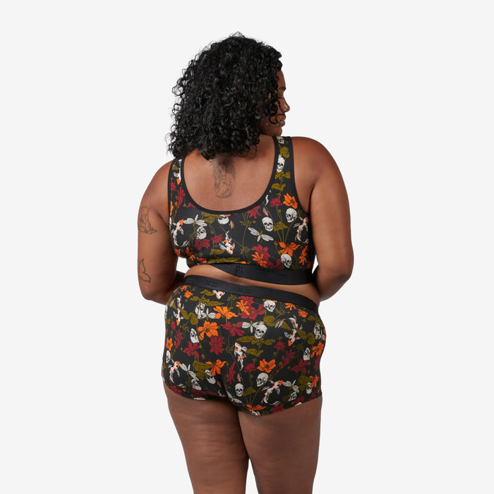 Model: Maliyah is 5'7" and wears a 2X