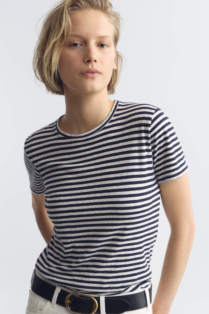 WHITE/DARK NAVY STRIPE