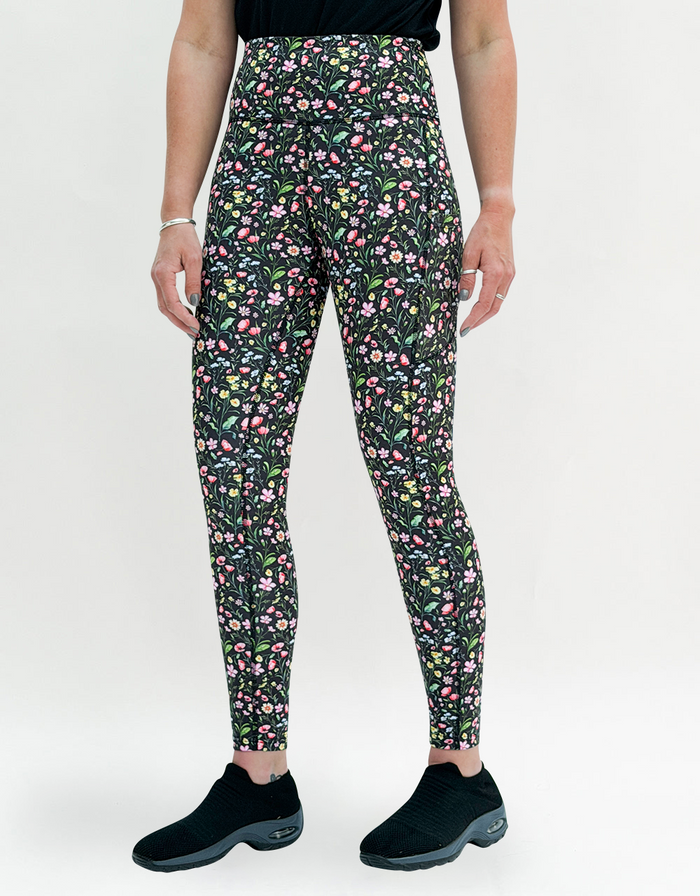 Painter's Meadow Activewear + Pockets