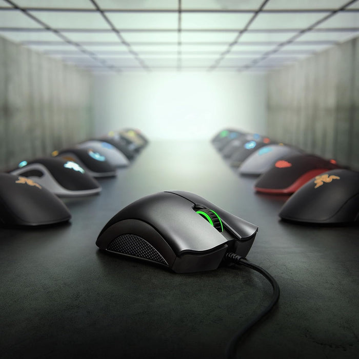 Razer DeathAdder Essential White Edition - 6400 DPI Ergonomic Wired Gaming Mouse - RZ01-03850200-R3M1 - Unboxify