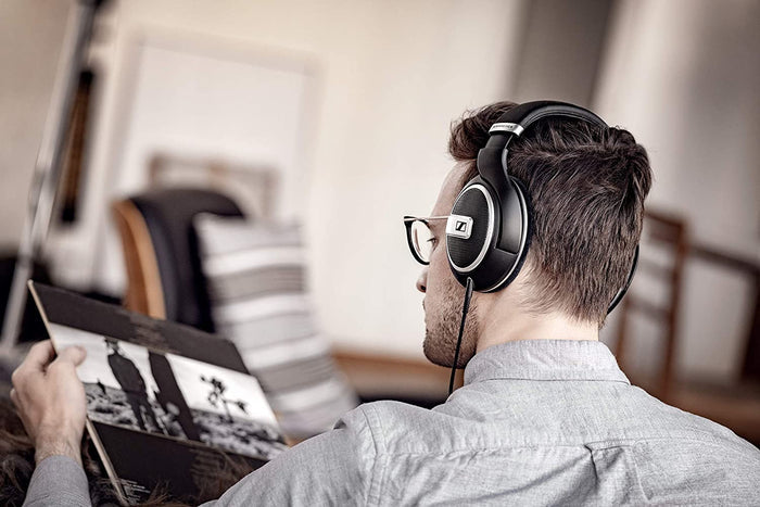 Sennheiser HD 599 Special Edition Wired Over The Ear Headphones Without Mic (Black) - Unboxify