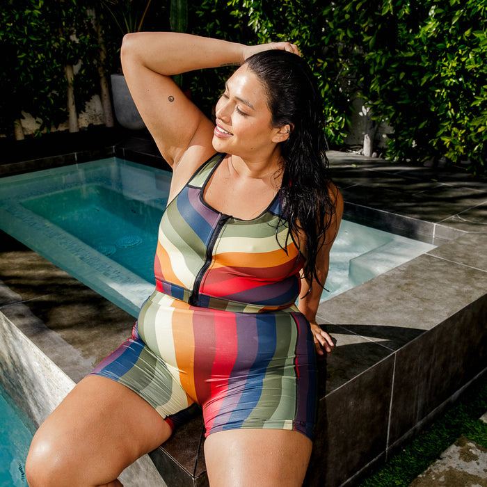 Swim 4.5" Shorts - Rainbow Wave