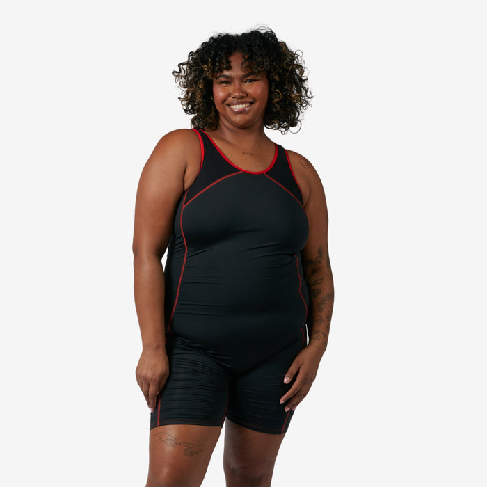 Model: Maliyah is 5'7" and wears a 2X