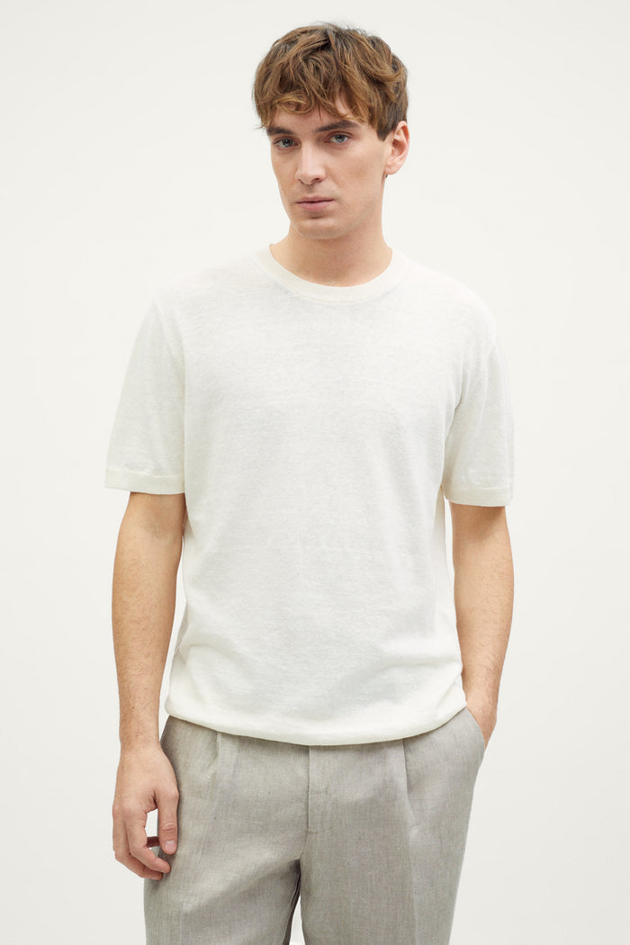 The Linen Cotton Knit T-Shirt ivory white
