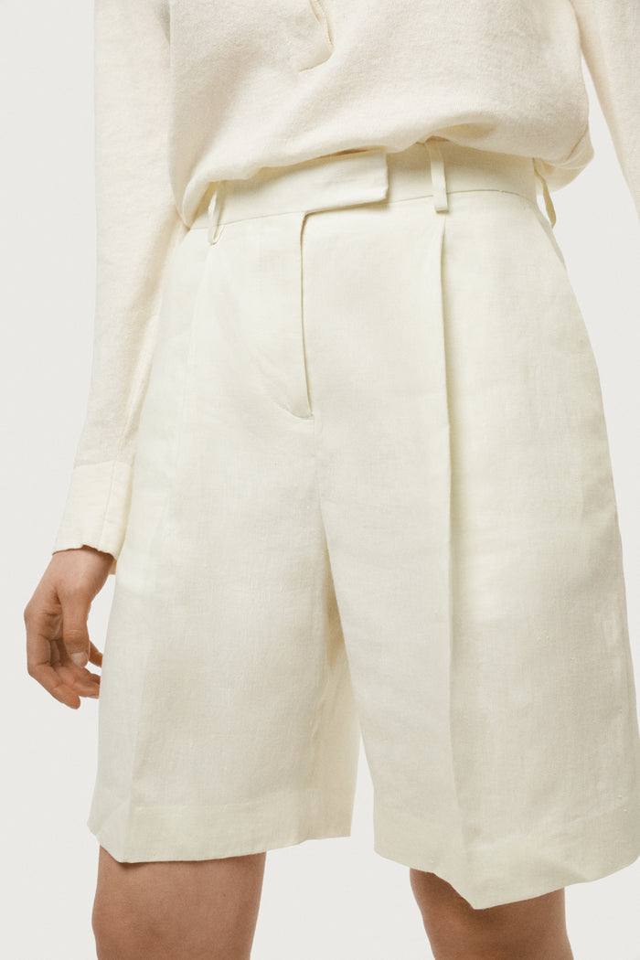 The Linen Twill Shorts