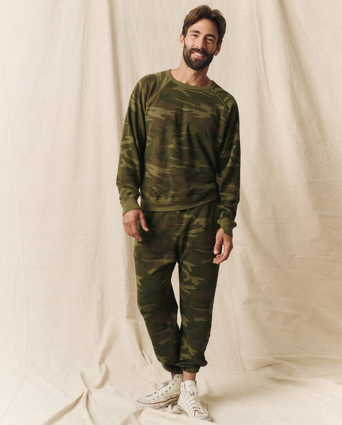 The Men's College Sweatshirt. -- Deep Woods Camo SWEATSHIRTS THE GREAT. SP24 MEN CAMO