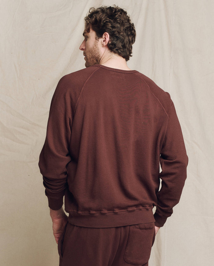 The Men's College Sweatshirt. -- Toasted Walnut SWEATSHIRTS THE GREAT. FALL 24 MEN