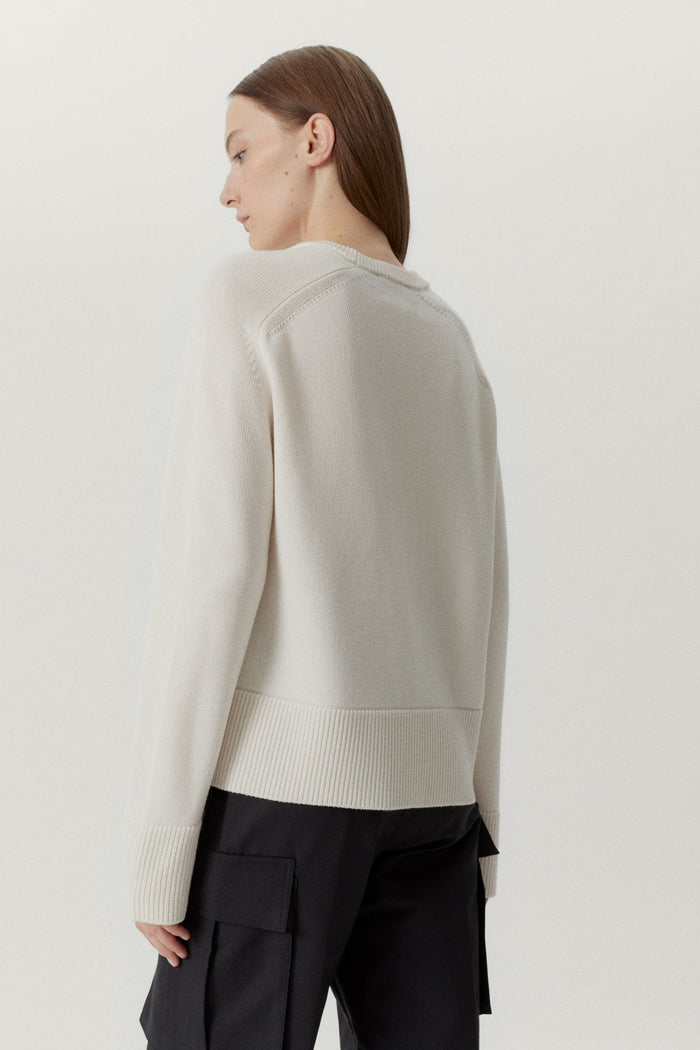 the merino wool boxy sweater snow white