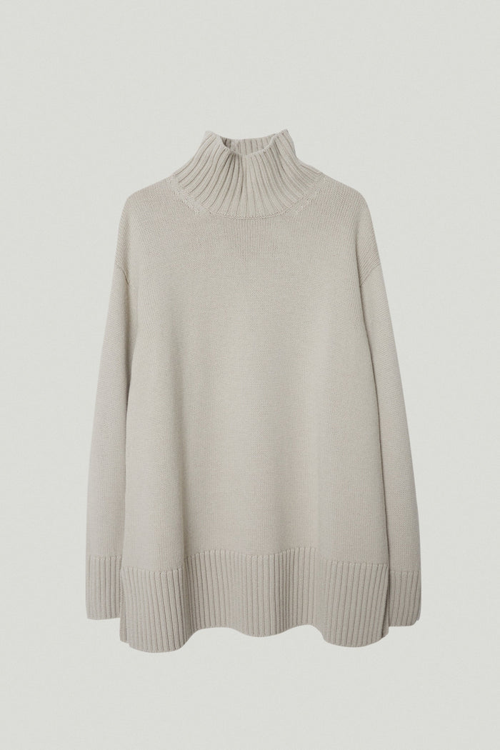 the merino wool oversize high neck pearl