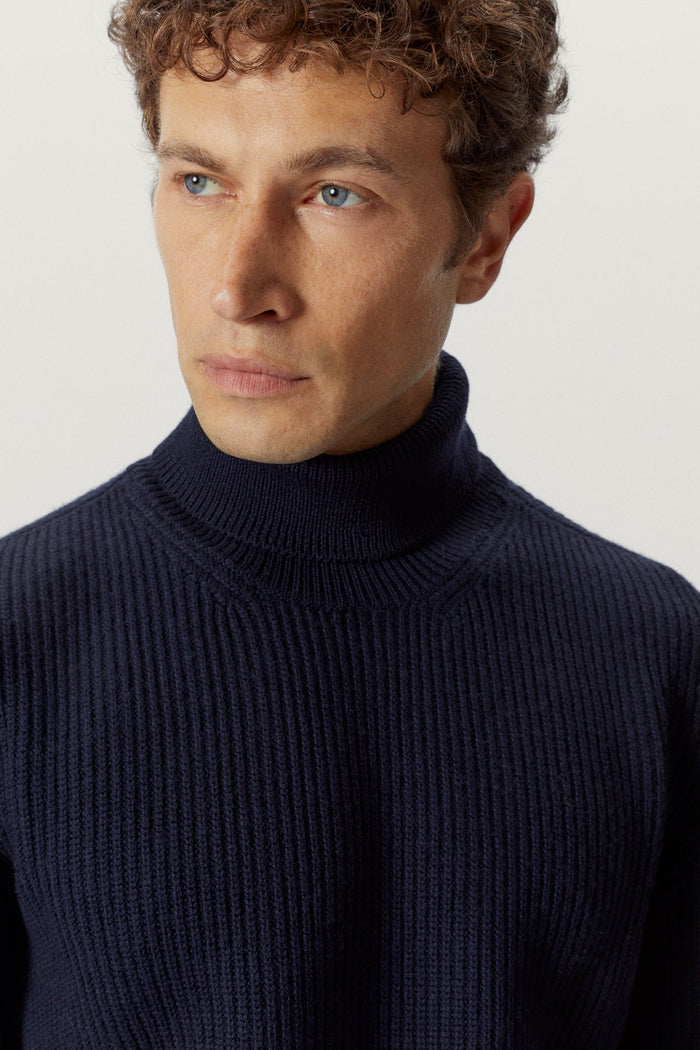 the merino wool ribbed high neck oxford blue