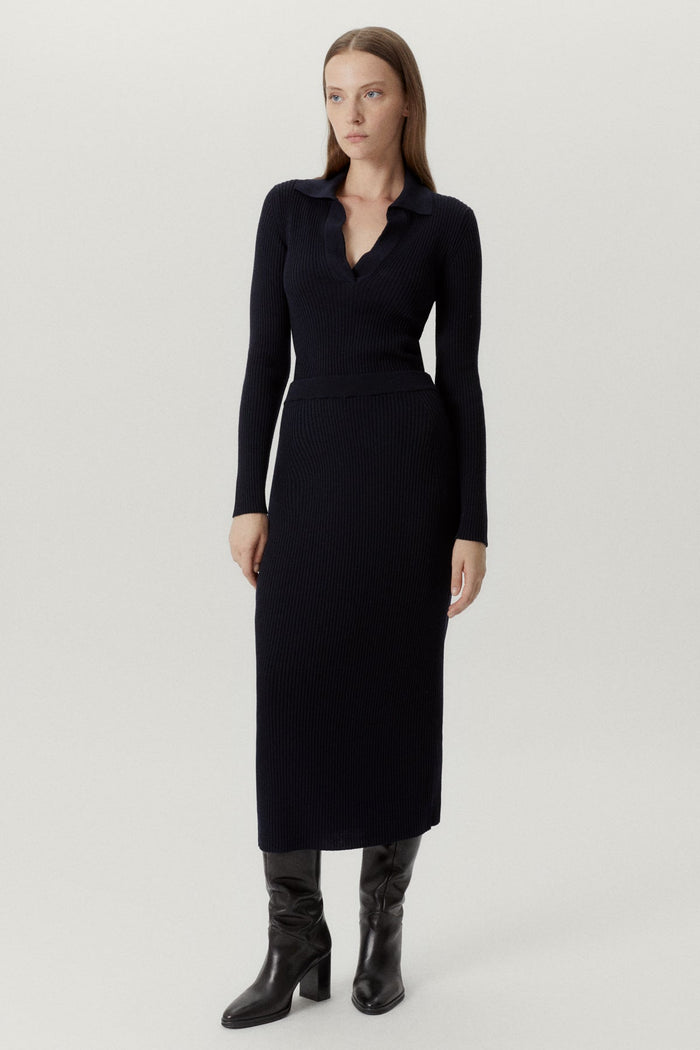 the merino wool ribbed skirt oxford blue