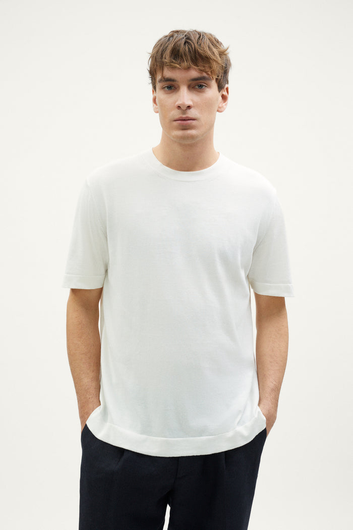 the organic cotton knit t shirt milk white