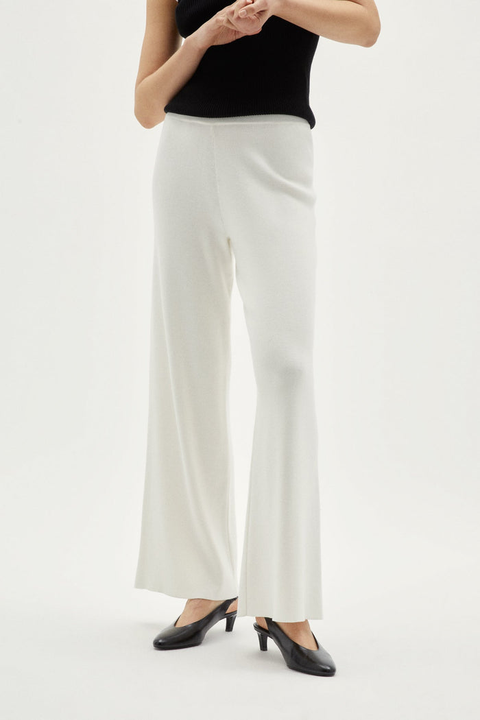 the organic cotton wide leg pants 2 milk white