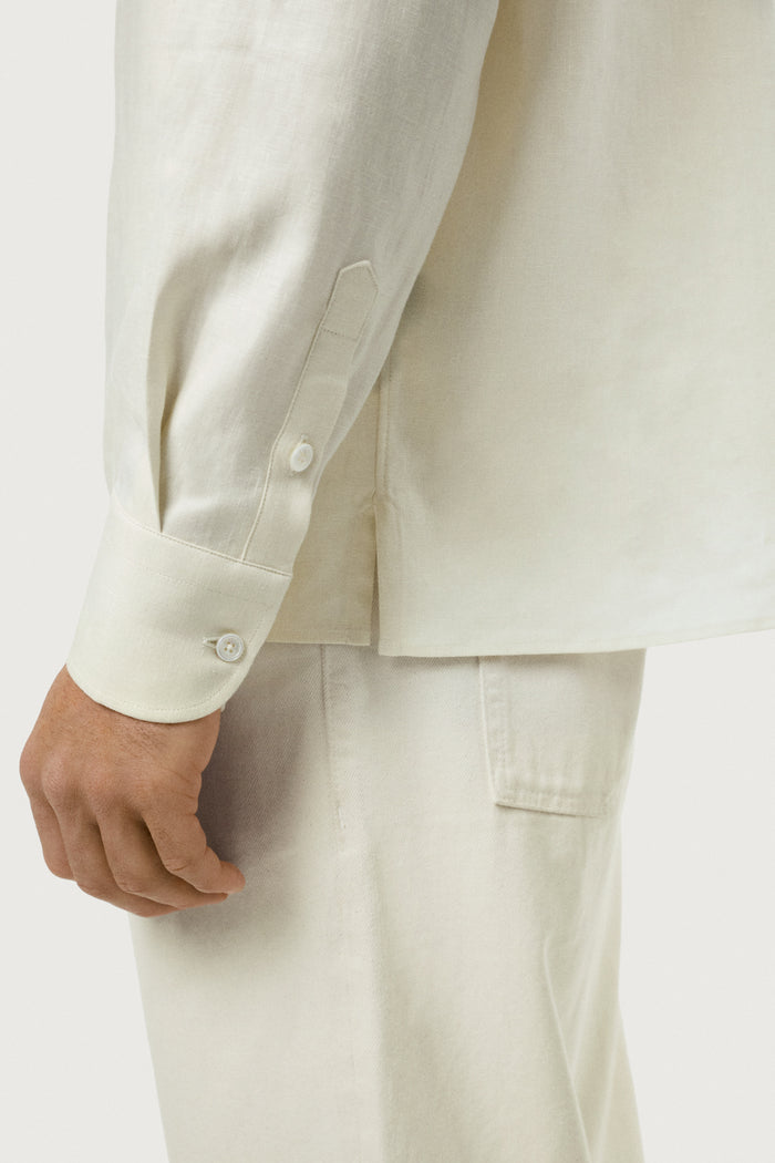 The Pure Linen Resort Polo Shirt