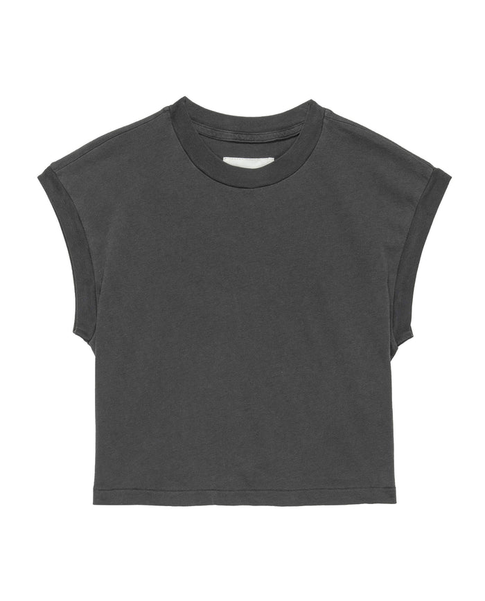 The Square Tee in Washed Black from THE GREAT. SU23 CORE KNITS is a plain, short-sleeved, crew neck T-shirt that pairs perfectly with high-waisted denim.