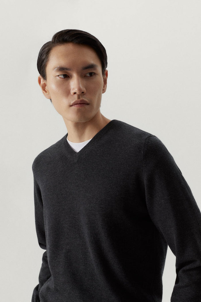 the ultrasoft v neck sweater anthracite melange