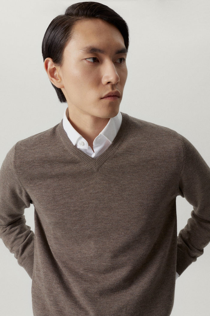 the ultrasoft v neck sweater brown melange