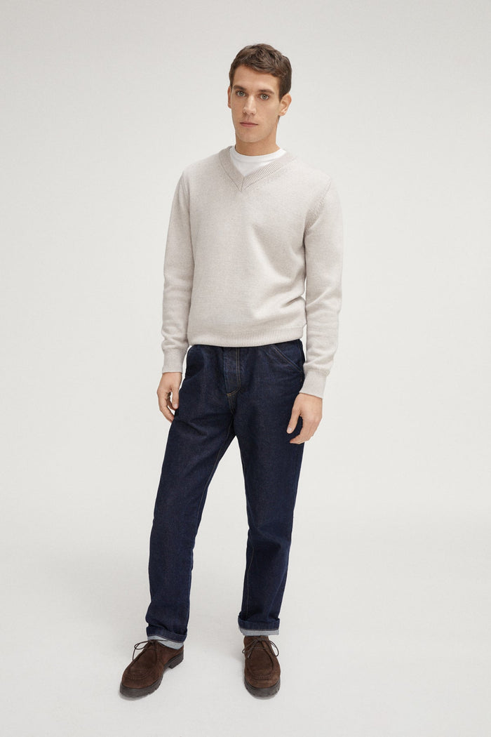 the wool vintage v neck greige