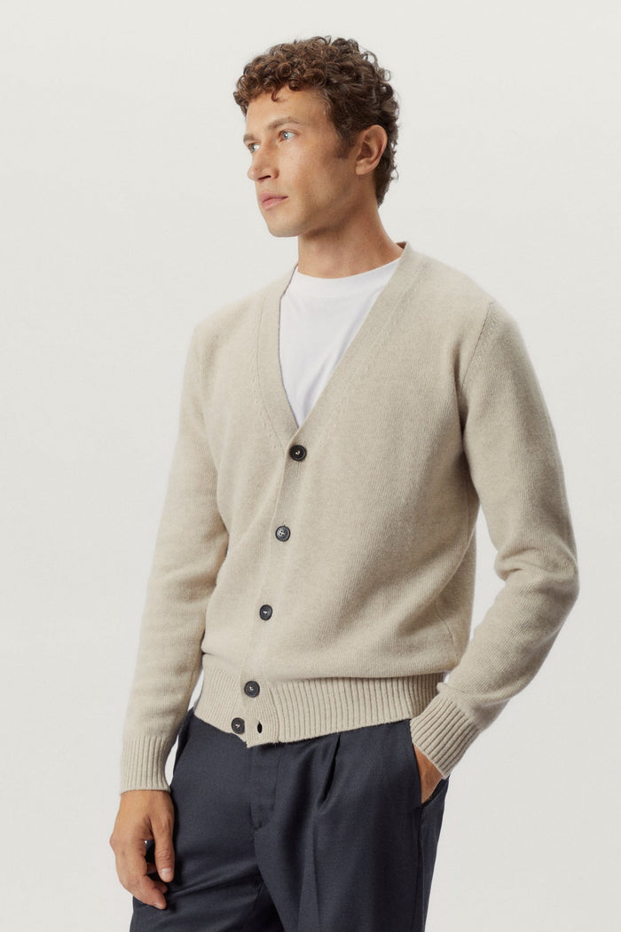the woolen cardigan ecru