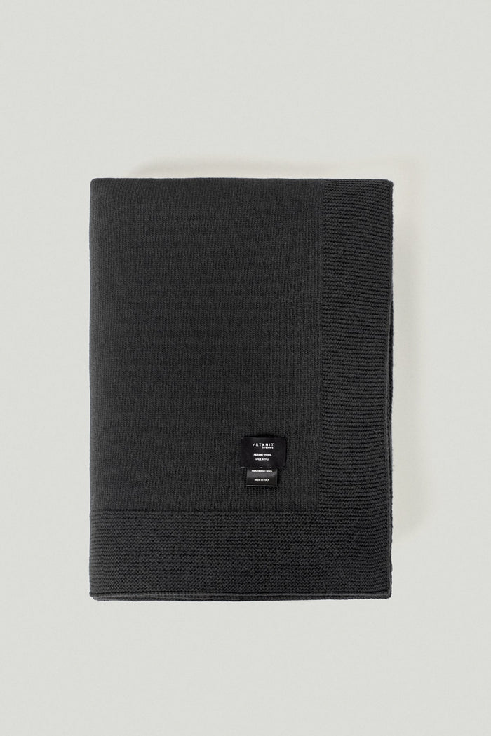 the woolen knit blanket ash grey