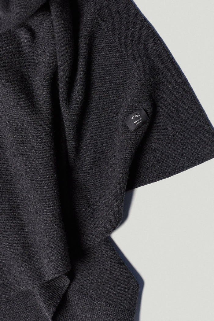 the woolen knit blanket ash grey