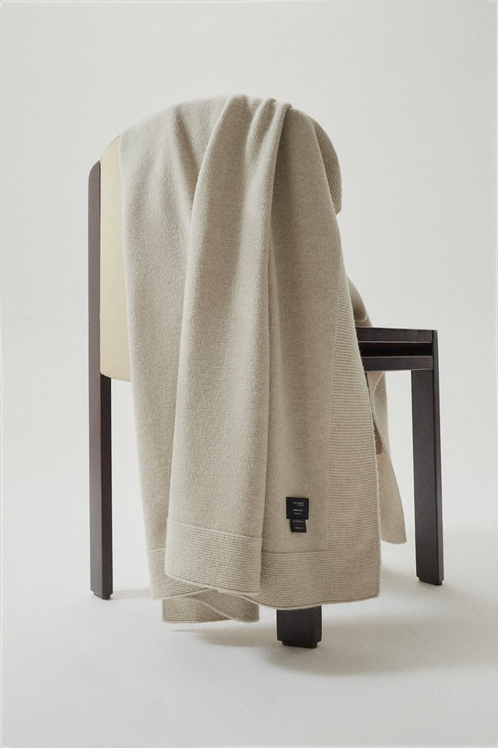 the woolen knit blanket ecru