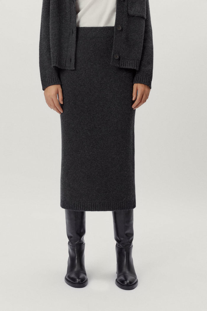 the woolen pencil skirt ash grey