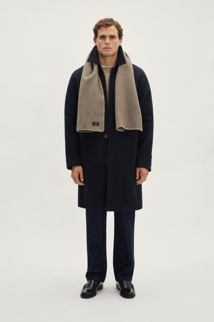 The Woolen Scarf