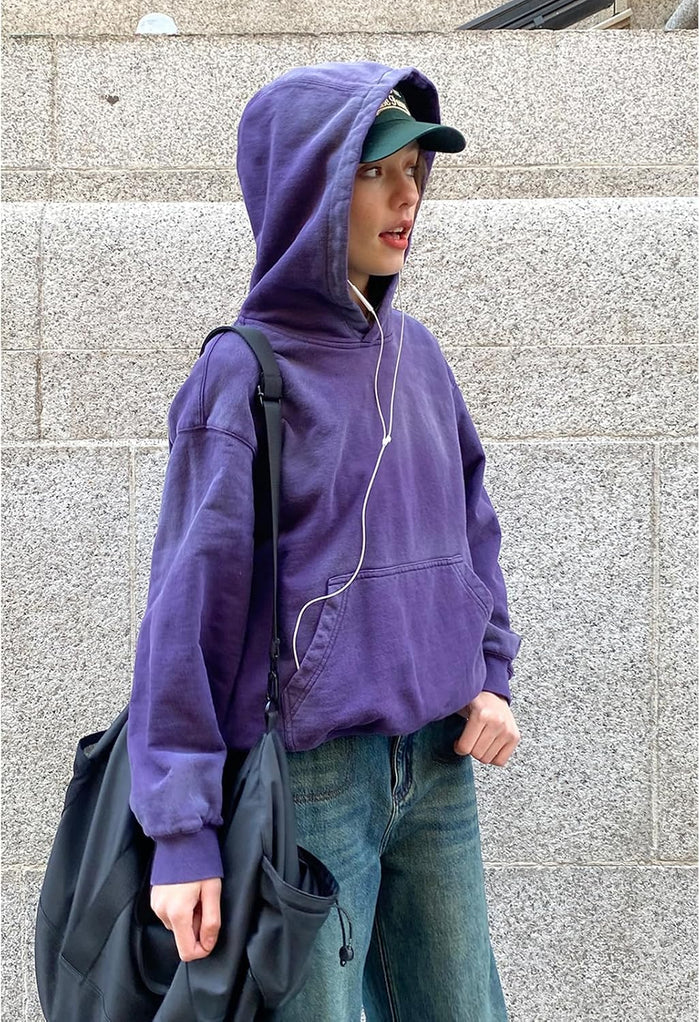 Vintage-Inspired Oversized Streetwear Hoodie